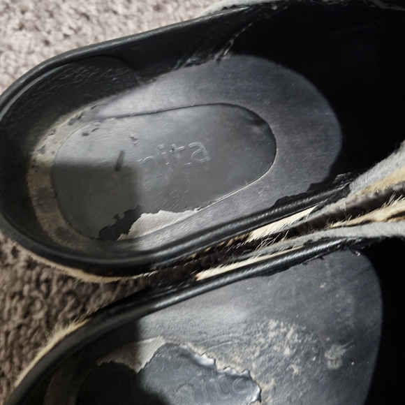 Sanita Cow Hide Clogs From Poland Size 8.5/9 With Few Flaws Inside Shoe - Picture 6 of 10